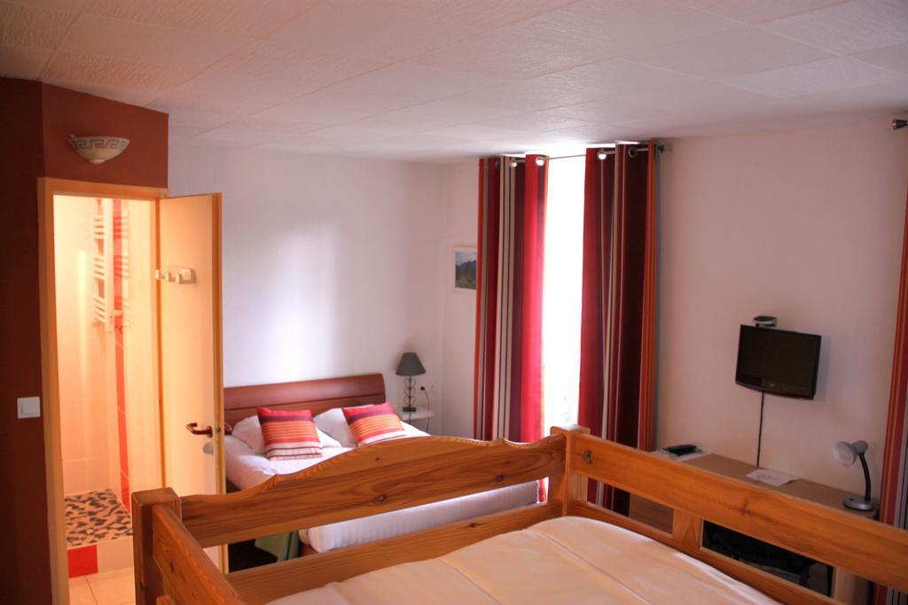 Agape Hotel Niort- Bessines Екстер'єр фото